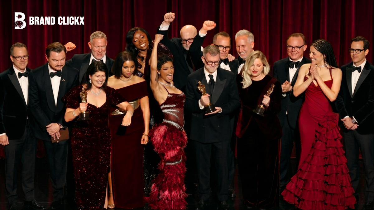 Oscars Winners 2026_ The Big Movie Awards Show Explained The 98th Academy Awards winners posing with Oscar trophies on stage at the Dolby Theatre by BrandClickX