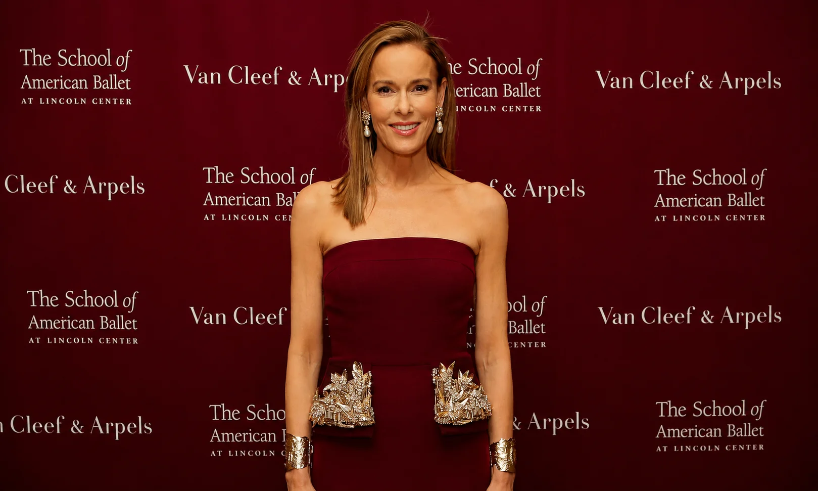 | The World's Richest Women An asset focusing on Julia.