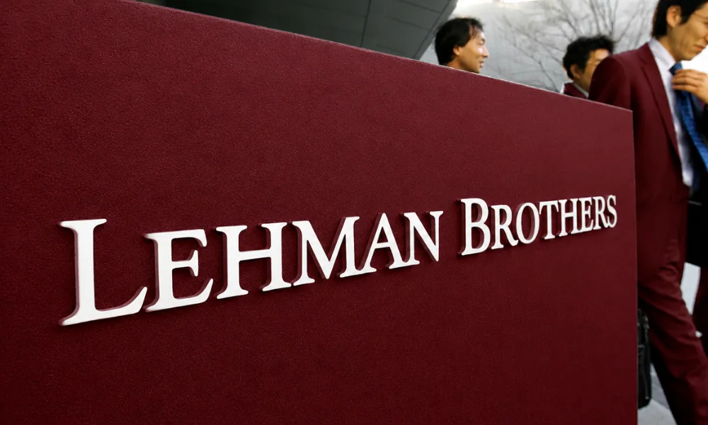 A file examining Lehman Brothers and its collapse.