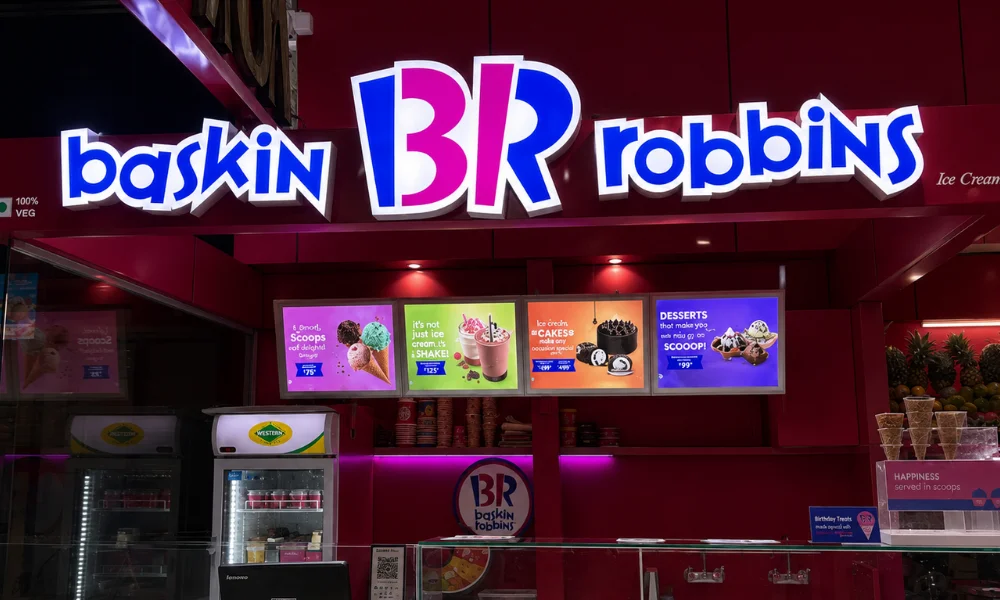 Baskin-Robbins ice cream shop storefront