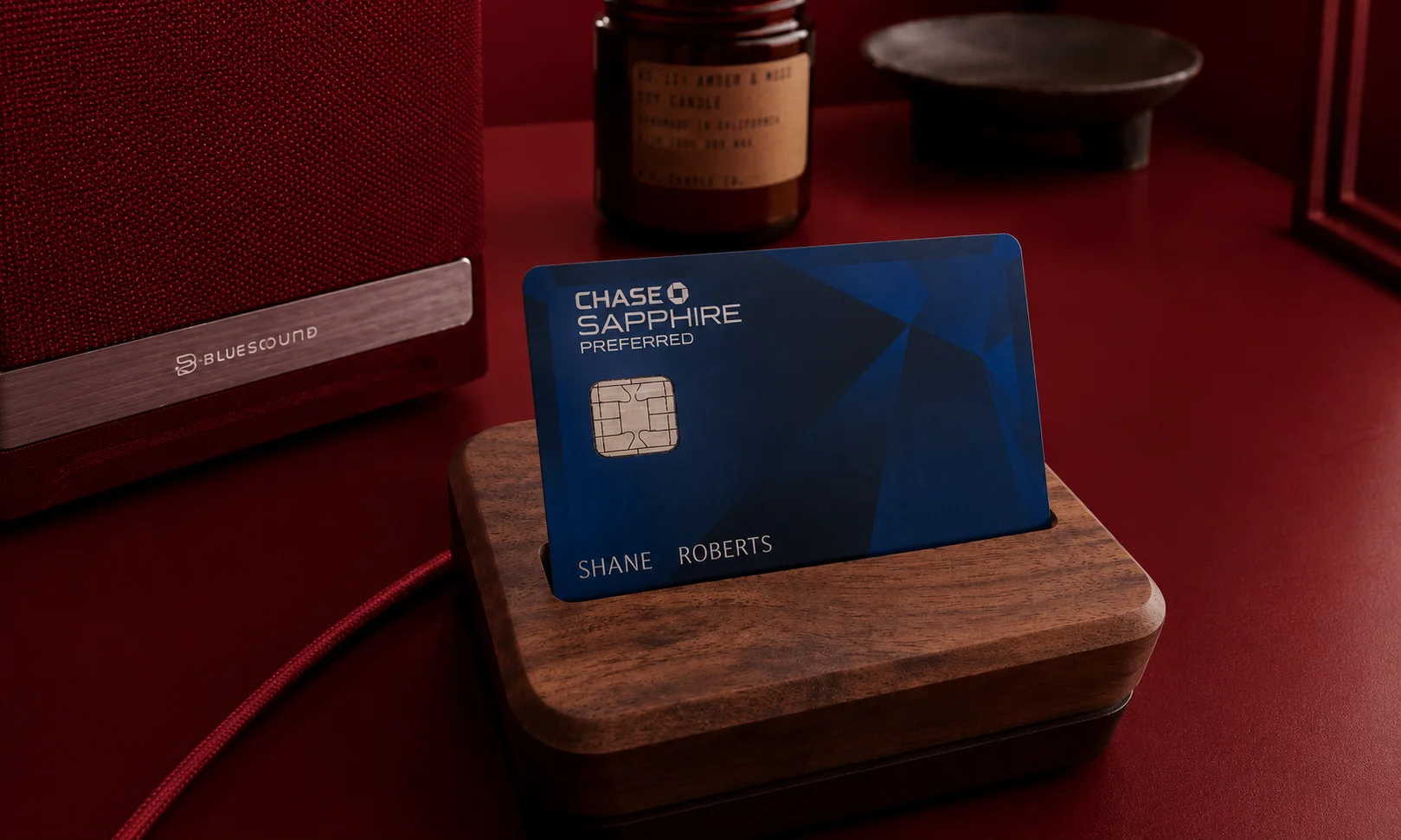 Chase Sapphire Reserve luxury credit card for premium flight perks and travel credits