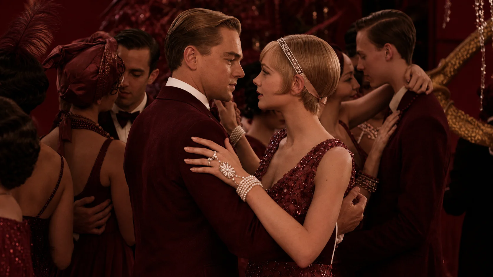 | 10 Classic Books Everyone Should Read At Least Once A summary focusing on F. Scott Fitzgerald's novel The Great Gatsby.