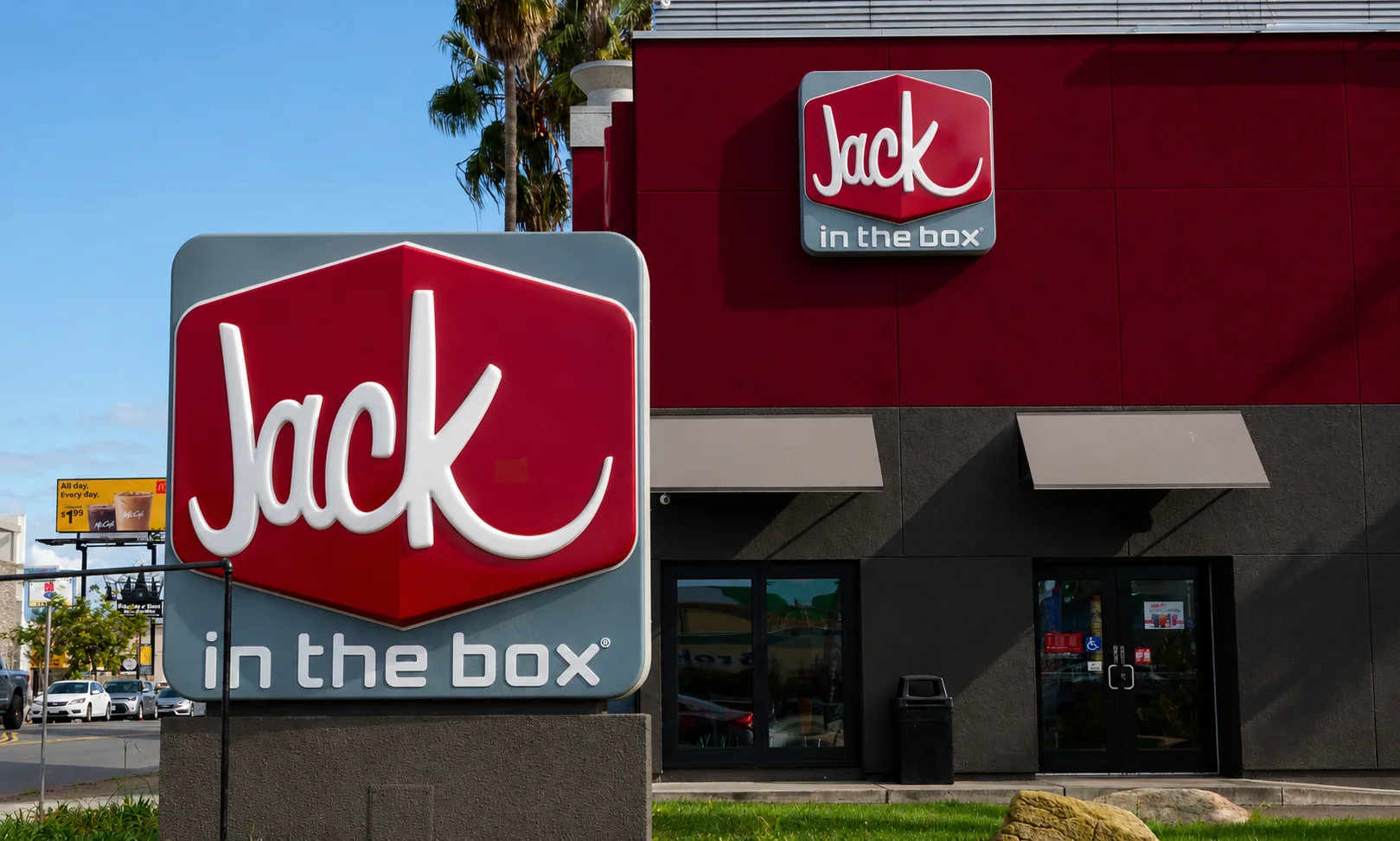 Jack in the Box restaurant exterior