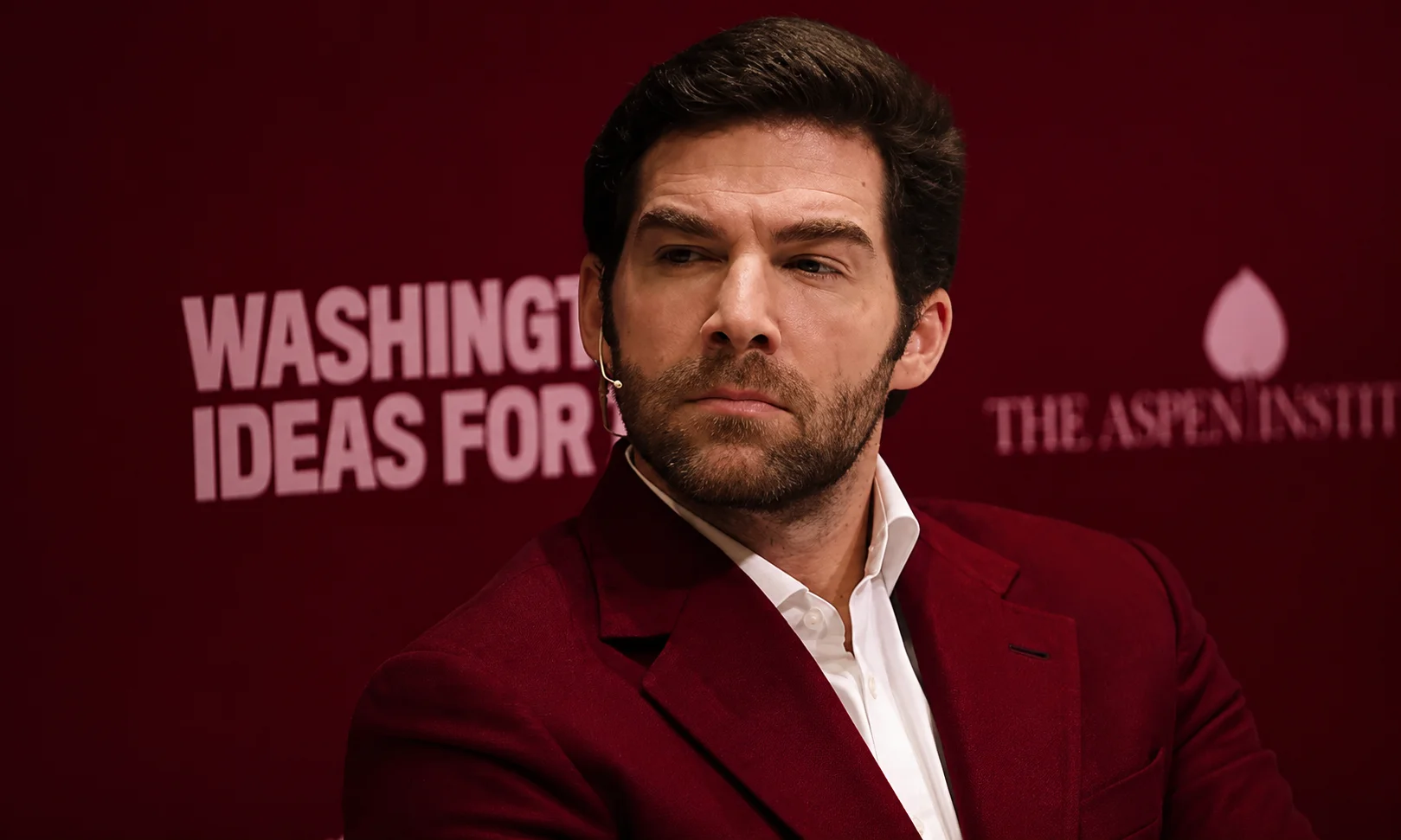 Career update and history of former LinkedIn CEO Jeff Weiner