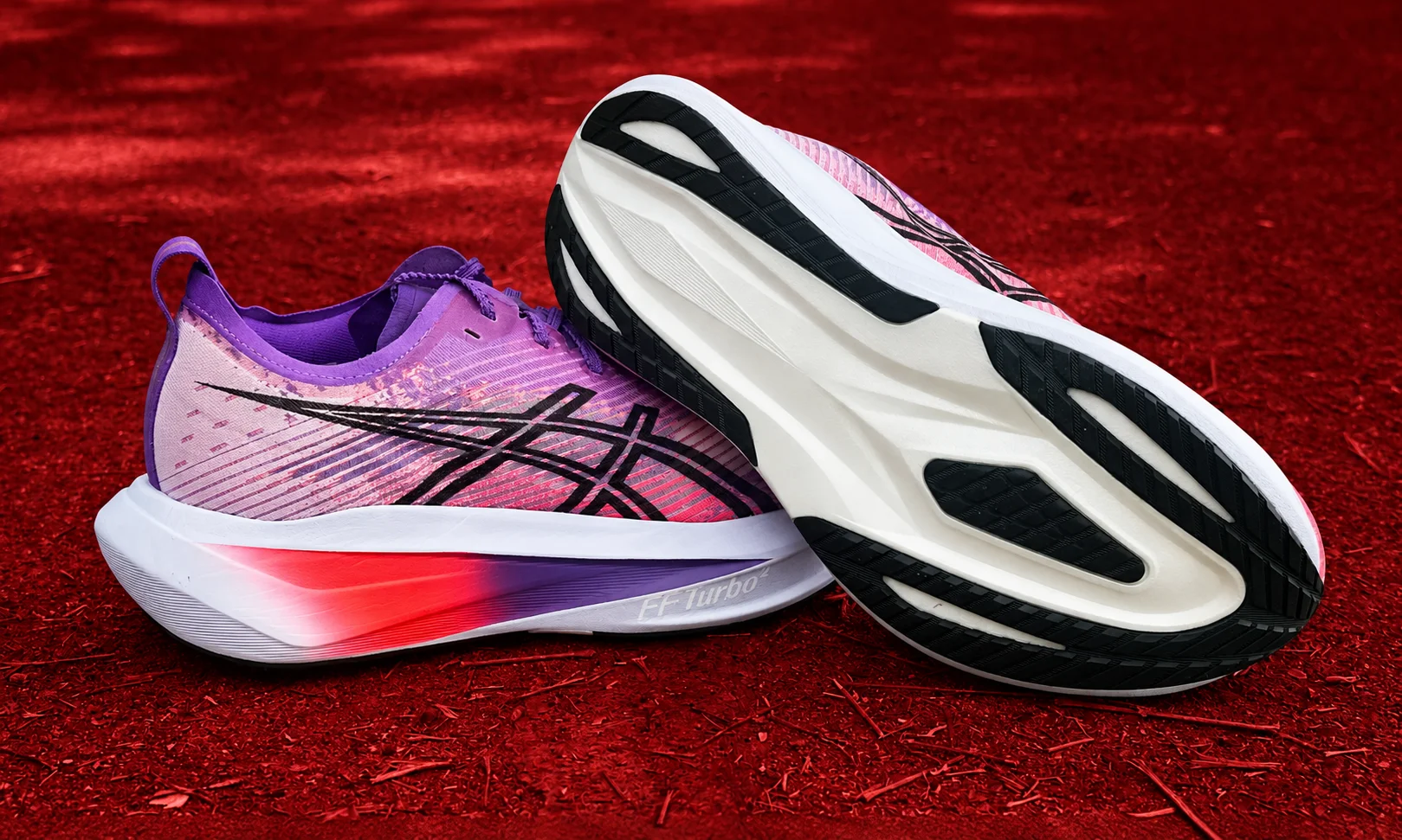 | Running Shoes for Daily Training, Speed and Racing in 2026 High-energy return and design of Asics Megablast