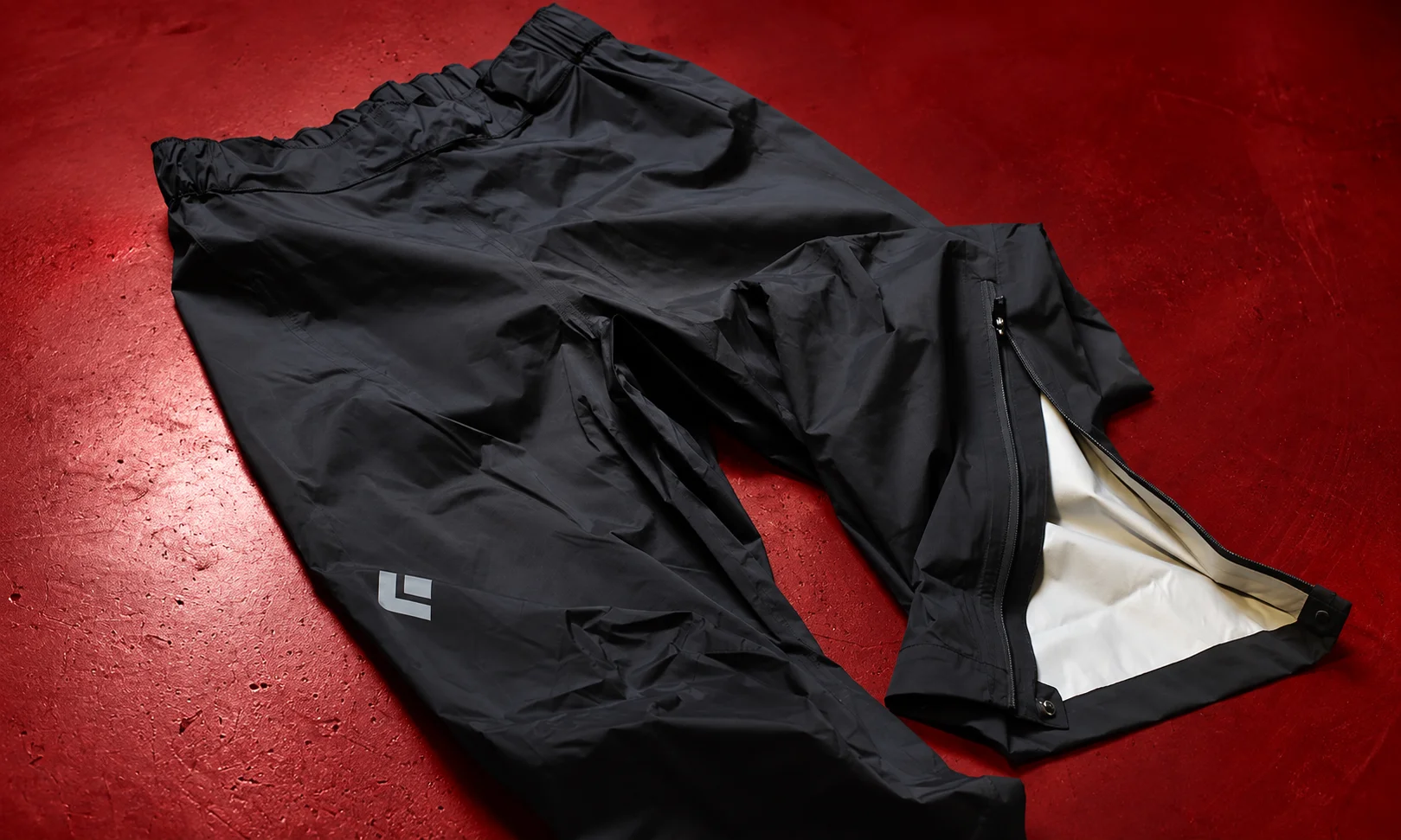 | Hiking Rain Pants for Wet and Stormy Conditions Flexible and waterproof Black Diamond Fineline pants