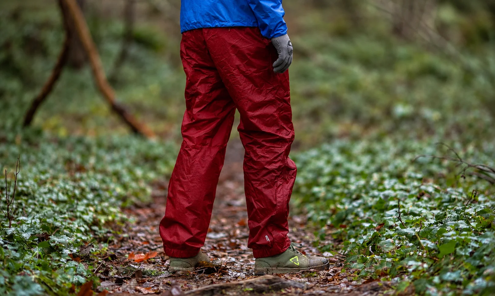 | Hiking Rain Pants for Wet and Stormy Conditions Outdoor Research Helium UL Rain Pants