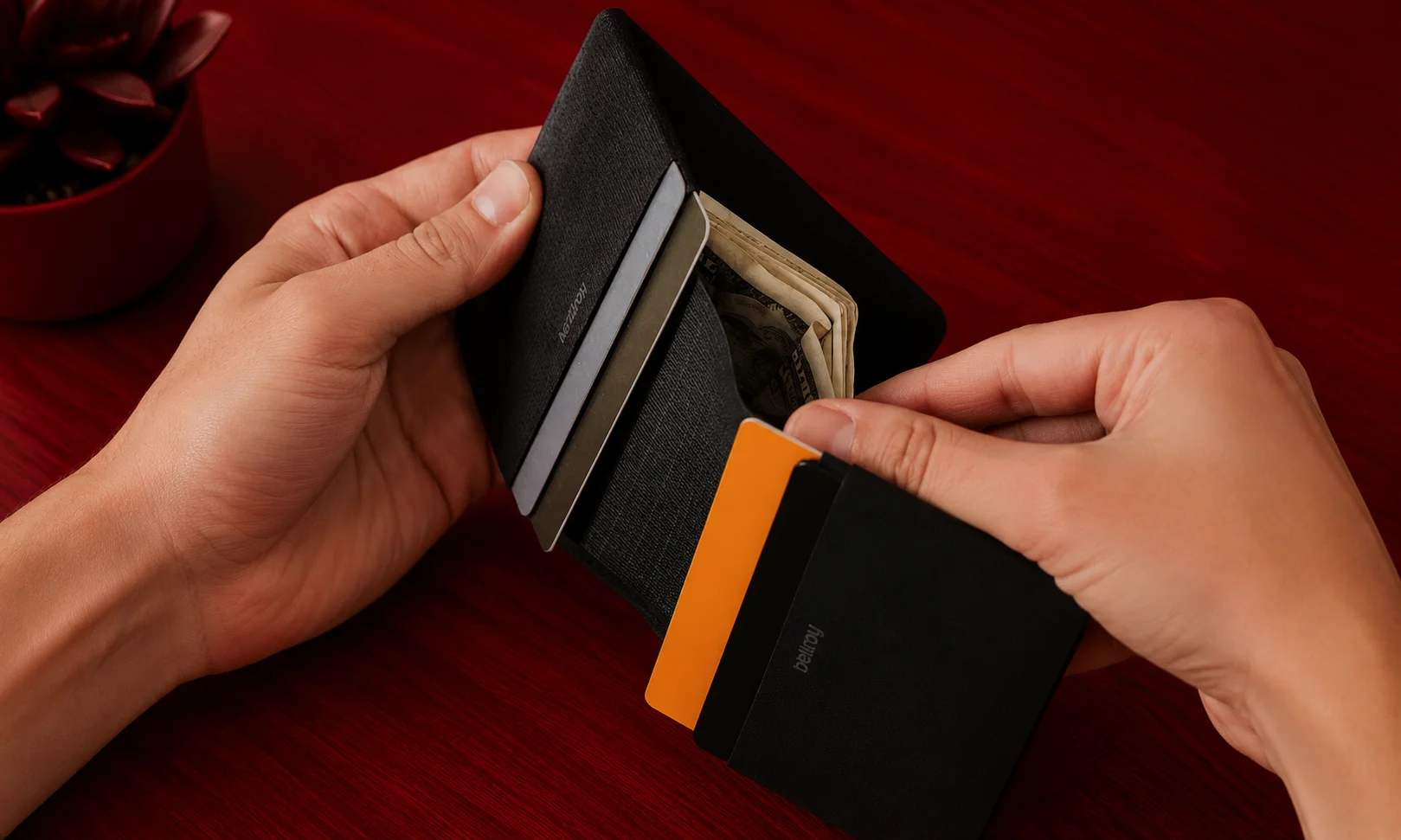 Peak Design Everyday Billfold Review